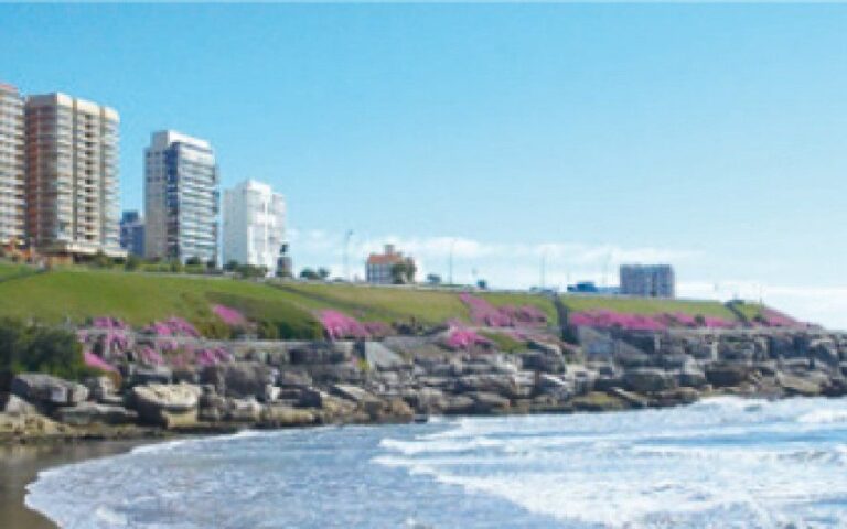 Descartan una “prueba piloto” con turistas en Mar del Plata