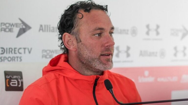 Milito: “El equipo tuvo la valentía de arriesgar”