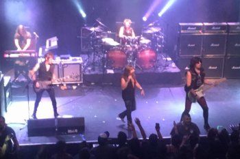 rata blanca: mira las imagenes del show de la legendaria banda en la plata