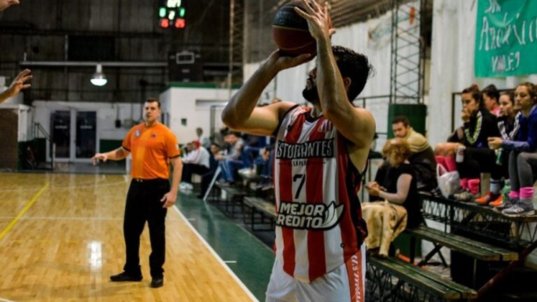 El Pincha festejó ante CEyE en Berisso