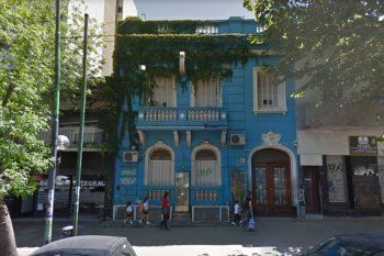 sigue la guerra en la uocra de la plata: motoqueros dejaron un ?mensaje? en la sede
