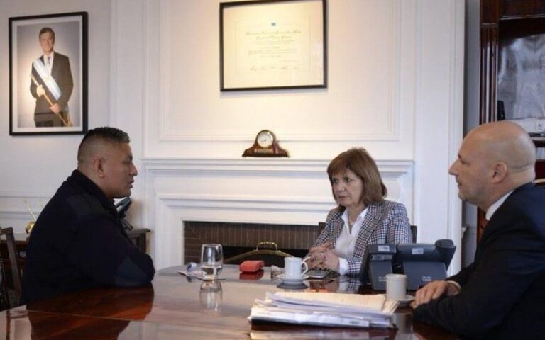 Bullrich sobre el pedido de DNI en trenes: “les advertimos que lo estamos monitoreando”