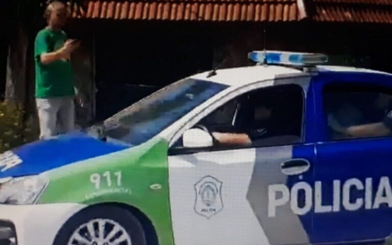 El policía que se atrincheró en su casa y amenazó con suicidarse se entregó al Grupo Halcón: quedó detenido