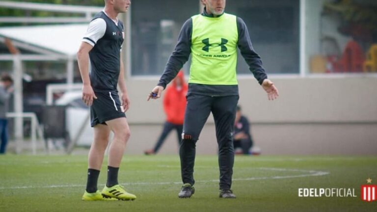 El Pincha volvió a entrenar pensando en Colón