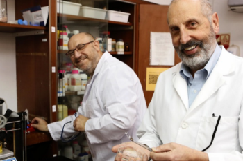 el increible metodo para purificar el agua con botellas recicladas que desarrollan investigadores de la unlp