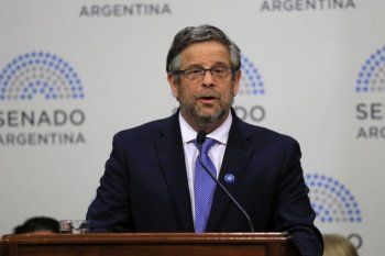 para rubinstein, el brote de sarampion no es por falta de vacunas sino porque ?la gente no llega a vacunarse? para rubinstein, el brote de sarampion no es por falta de vacunas sino porque ?la gente no llega a vacunarse?