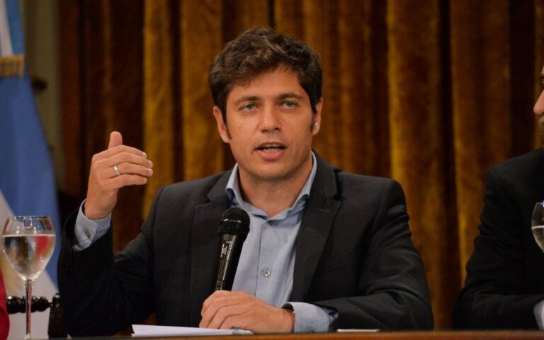 Kicillof mostró cómo se aplicará el permiso de salidas de esparcimiento en los distritos de la Provincia