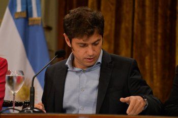 una encuesta revelo una caida de ?mayor profundidad? en la imagen de kicillof