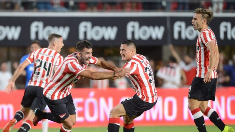 Estudiantes luchó y sufrió pero terminó venciendo a Unión