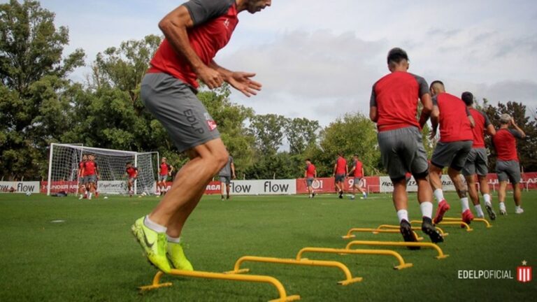 Así pasan el aislamiento obligatorio los futbolistas del Pincha