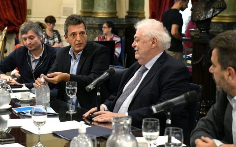 Massa a los legisladores: “Tenemos que estar a la altura, esto no es para cagones”