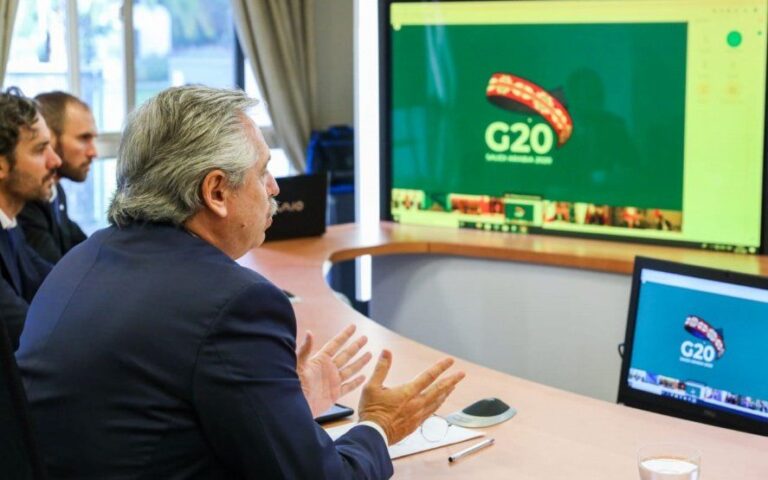 Alberto bajó línea anti-grieta: dijo que “trabaja a gusto” con Axel Kicillof y “todos” los intendentes
