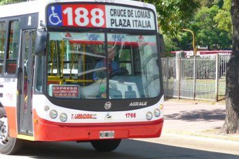 paro de colectivos de la linea 188 por la brutal agresion a un chofer en ingeniero budge