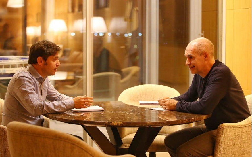 Kicillof cuestionó a los antivacunas y le realizó un pedido a Rodríguez Larreta