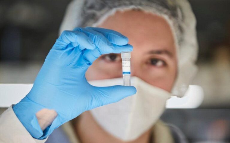 Confirmaron 2.335 nuevos casos de coronavirus y la provincia de Buenos Aires superó los 30 mil contagios