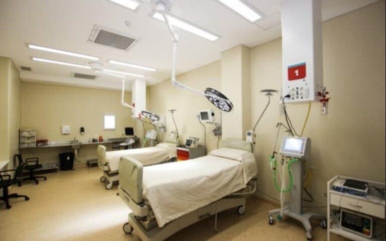 Pacientes COVID de otros puntos del AMBA podrían ser internados en La Plata