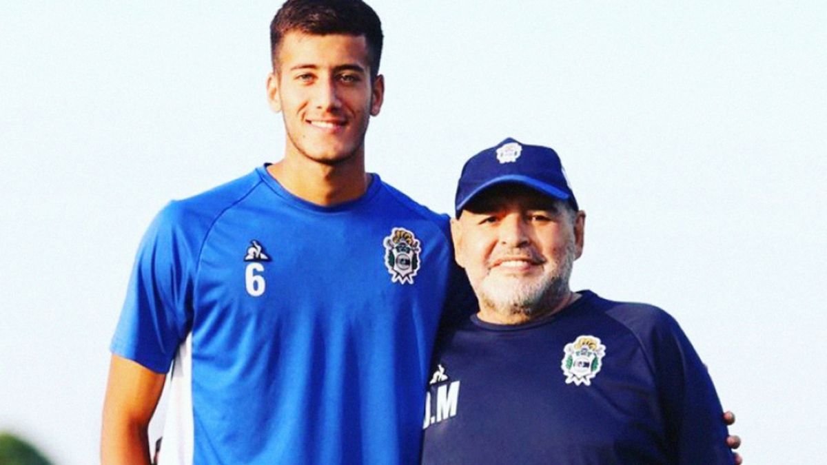 “El hijo del murciélago”, el pibe que Gimnasia blindó para Maradona
