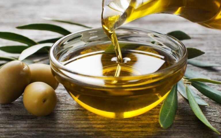 La ANMAT prohibió la venta de una marca de aceite de oliva