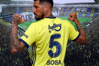 fenerbahce presento a sosa con un impresionante video