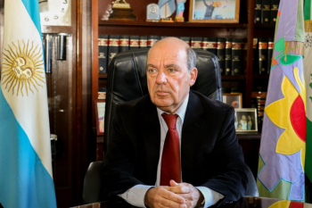polemica entre un intendente y la justicia por la marcha del 17a