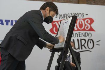Héctor Gay le planteó varios problemas de Bahia Blanca a Axel Kicillof.