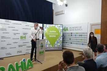 Héctor Gay, intendente de Bahía Blanca