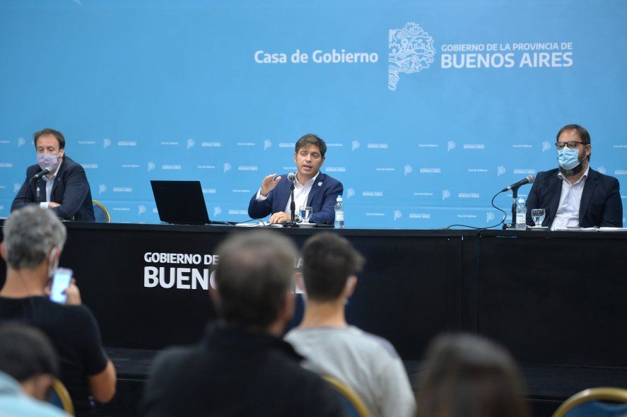 Kicillof, López y Ghioni anunciaron el descongelamiento de las tarifas eléctricas a fines de marzo y un aumento del 7% en abril.