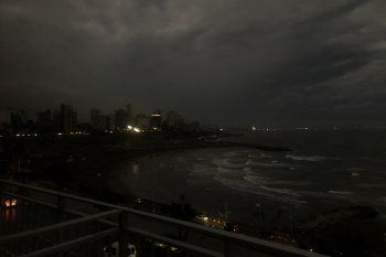 Mar del Plata sin luz, al igual que la mayoría de los municipios de la costa atlántica por un apagón.