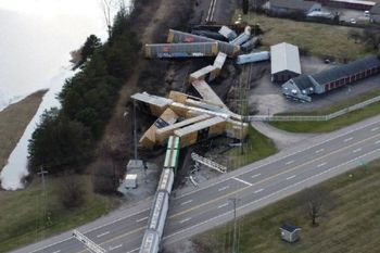 eeuu: sospechas por tercer descarrilamiento de tren de carga en un mes