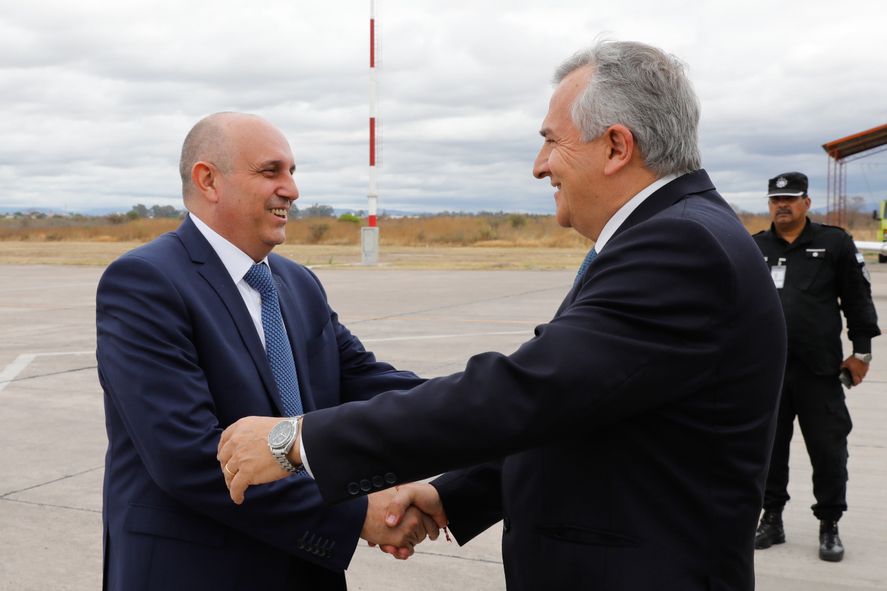 En disputa por los subsidios, el titular de la UCR, Gerardo Morales, reconoció aportes en la materia y destacó a los ministros Sergio Massa y Alexis Guerrera.