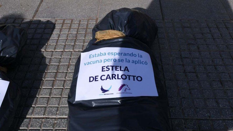Bullrich, Iglesias y otros dirigentes de JxC denunciados penalmente por