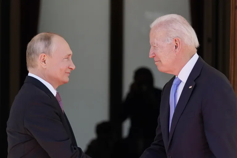 La prohibición de EEUU a Rusia “puede colapsar economía mundial”