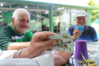 Colonia de vacaciones para los abuelos de Punta Lara, Ensenada