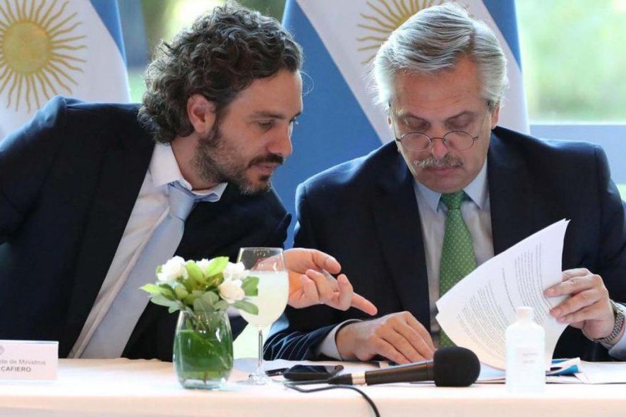 Cafiero lamentó que la Copa América no se pueda jugar en Argentina.