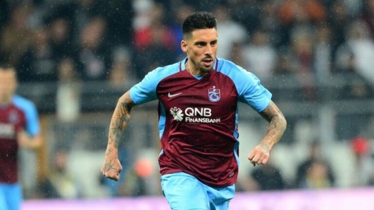 El Trabzonspor de Sosa terminó la Liga Turca segundo y ganando