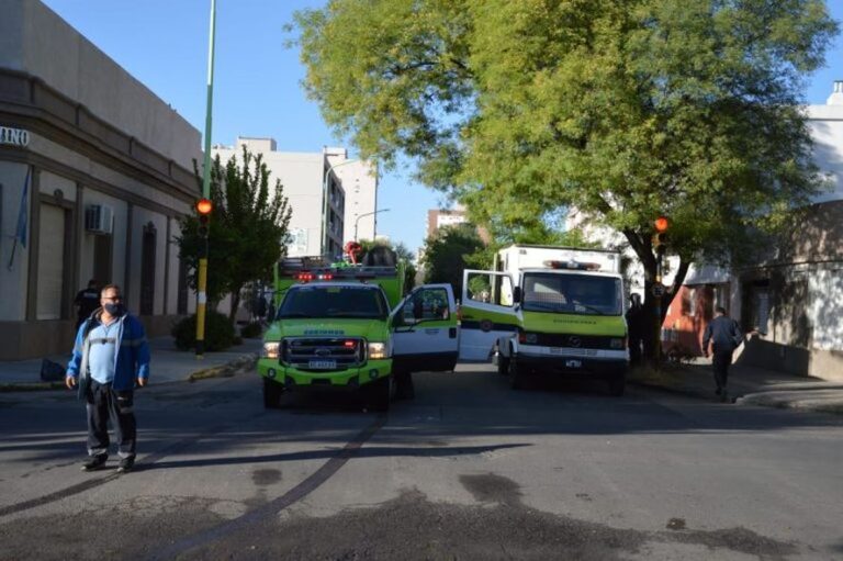 Bahía Blanca: Detonan artefacto sospechoso en local del Frente de Todos