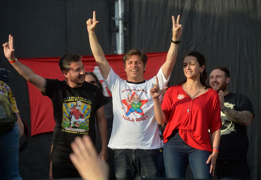 A una semana de las elecciones en Brasil, Axel Kicillof fue el orador principal del acto del PT en Argentina. “Lula viene con todo y va a ganar las elecciones” aseguró.