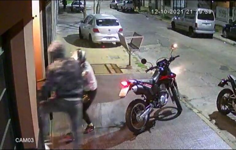 Caseros: motochorros asesinaron a un policía en un robo