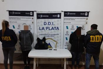 la plata: tras violenta entradera identifican a dos mujeres como encubridoras
