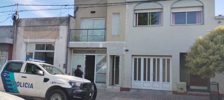Conmoción en Pigüé por un femicidio: buscan al asesino