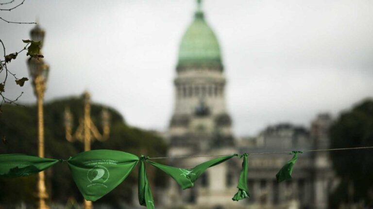 Aborto legal: el formulario para reclamar el incumplimiento de la ley
