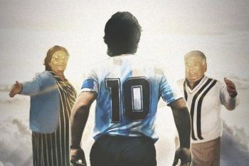 El ad10s final a Diego Maradona quien ya descansa junto a sus padres