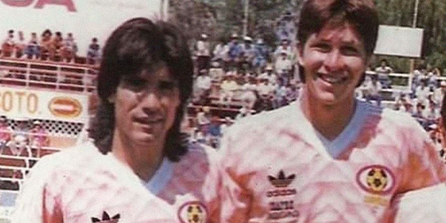 Adrián Czornomaz formó en Cobreloa una gran sociedad con el ex Estudiantes Marcelo Trobbiani.