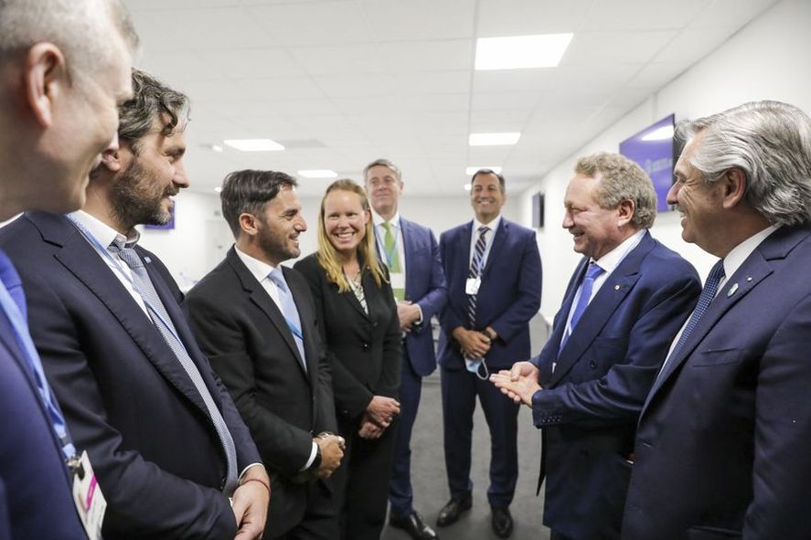La comitiva Argentina junto a Agustín Pichot, el nexo clave con Andrew Forrest y FFI para concretar una inversión histórica.