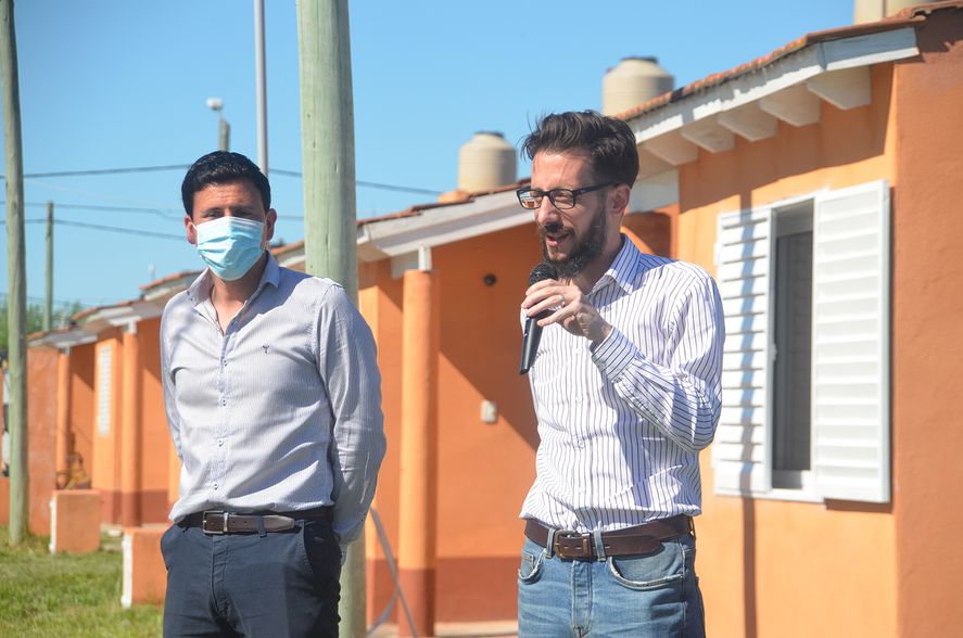 Agustín Simone, se refirió a los tiempos ideales para que el Estado termine una vivienda