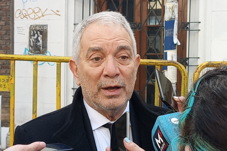 Julio Alak sobre Cristina: “Tenemos que movilizar al pueblo, con los tweets no alcanza”