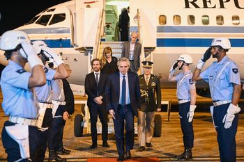alberto fernandez ya esta en brasil para relanzar la unasur