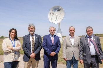 Alberto Fernández destacó el proyecto para poner satélites argentinos en el espacio con cohetes argentinos.