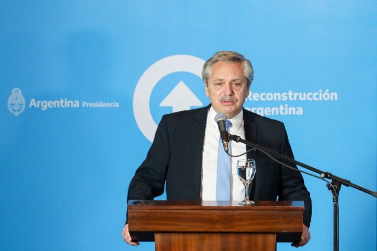 El Presidente lanza programa contra la violencia de género