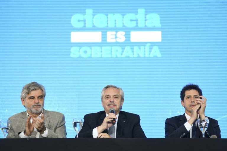 El plan del gobierno para llevar internet a pueblos remotos